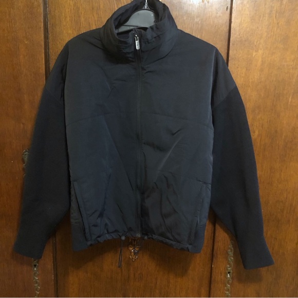 Lululemon Water-Repellent Full-Zip Sweater - Picture 6 of 11